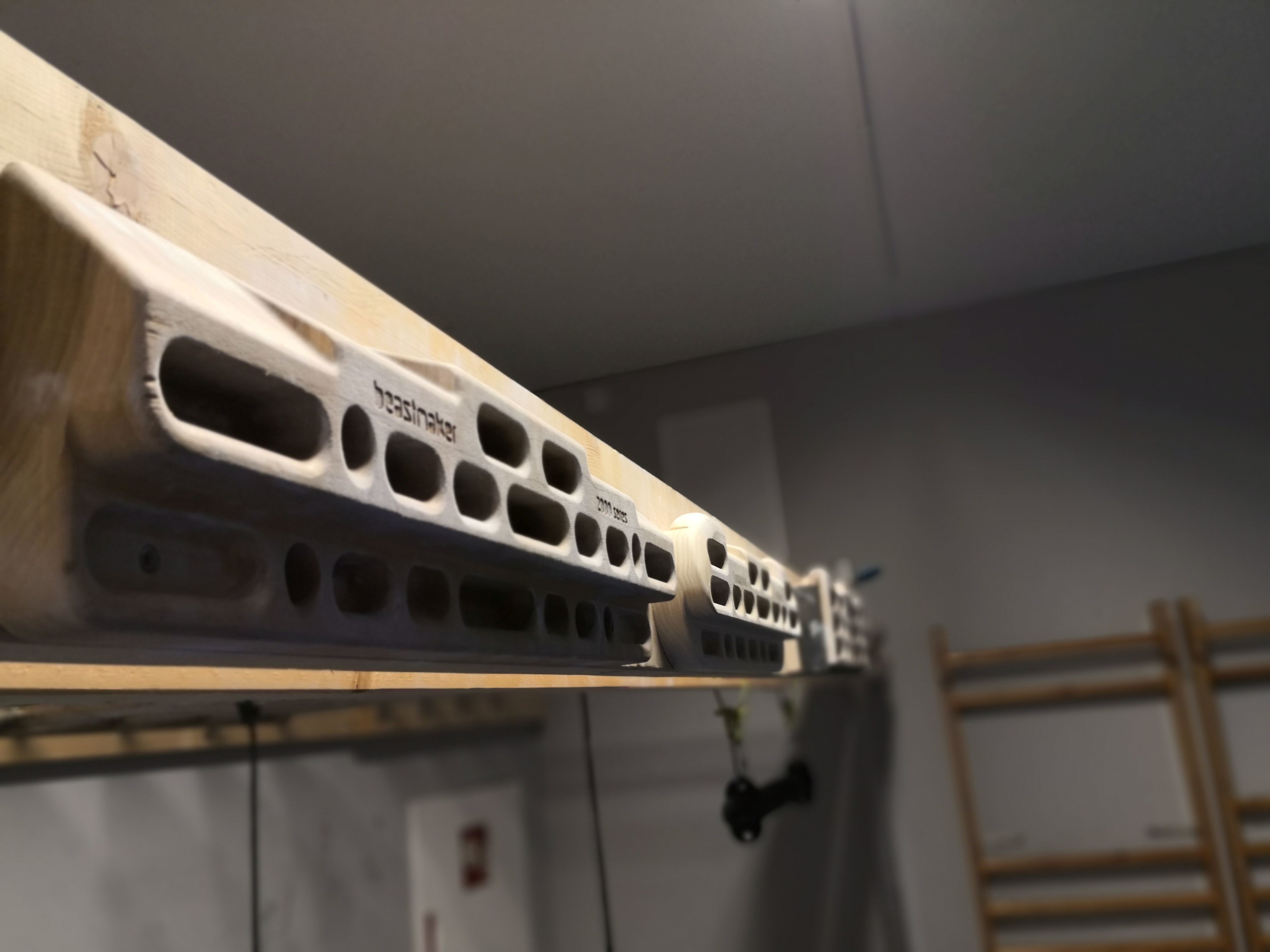 Campuslister og hangboard – styrketrening for klatring på Hamna Eid